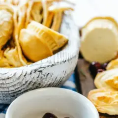 Ile kcal ma oscypek z grilla? Sprawdź, co musisz wiedzieć o kaloriach