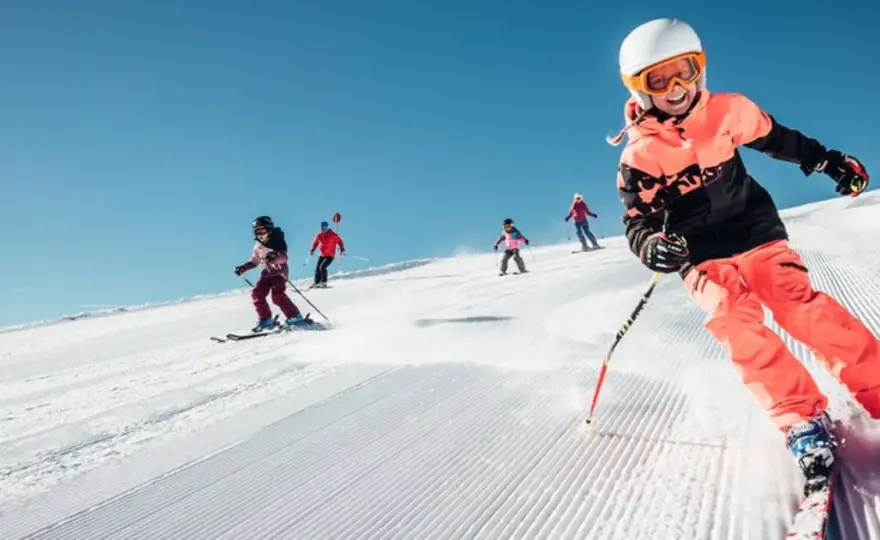 Kaprun snowpark - najlepsze triki i godziny otwarcia dla narciarzy